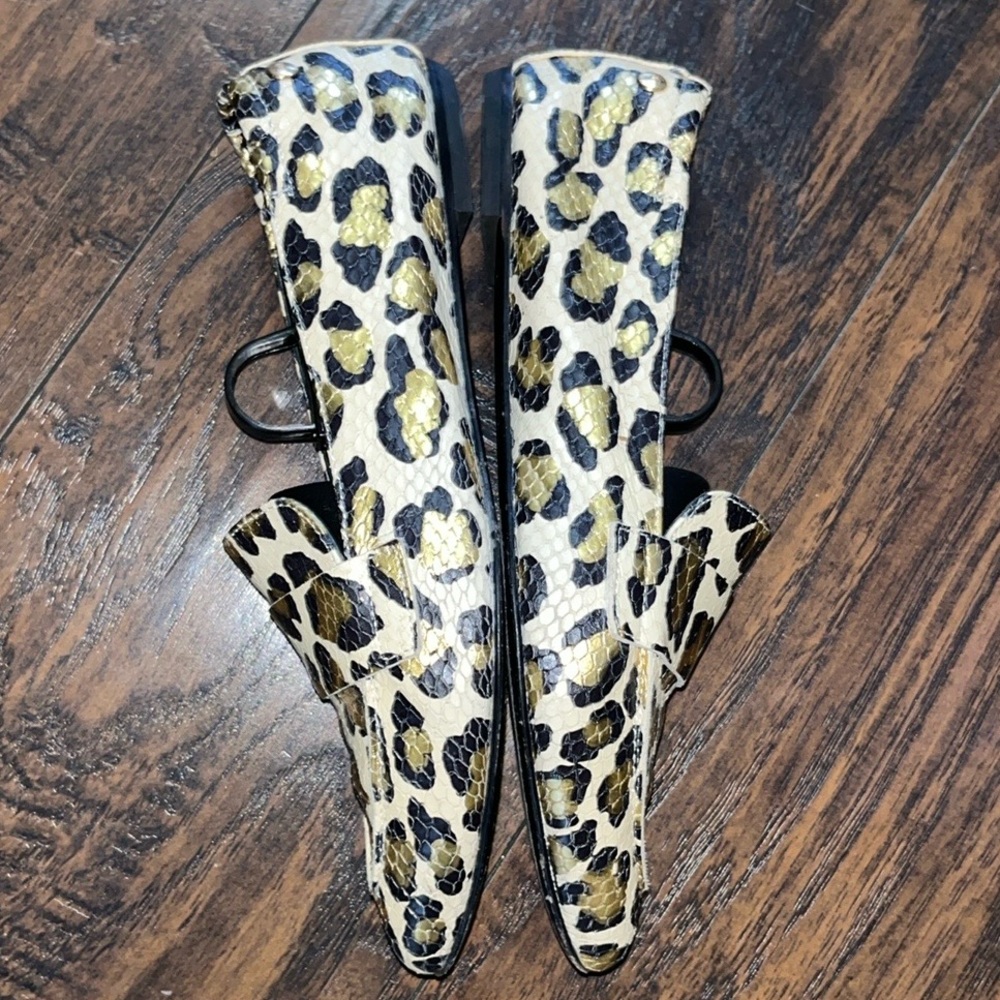 Flats - Picture 7 of 10
